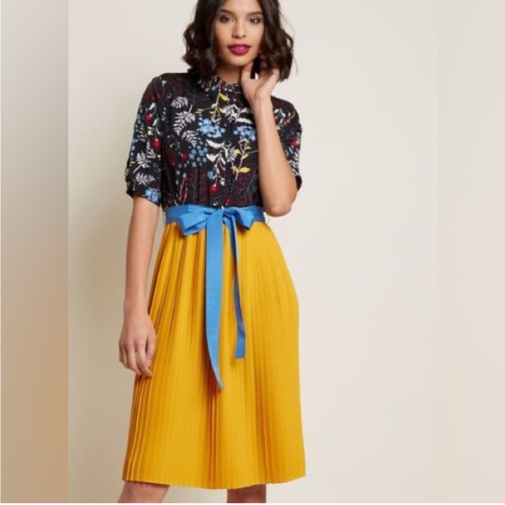 ModCloth Vintage-Inspired Work Dess sz Sm